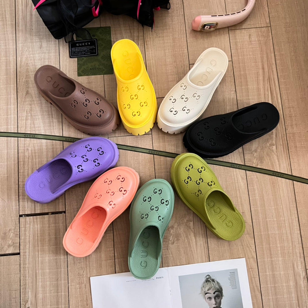 14B34Z   fashion slippers