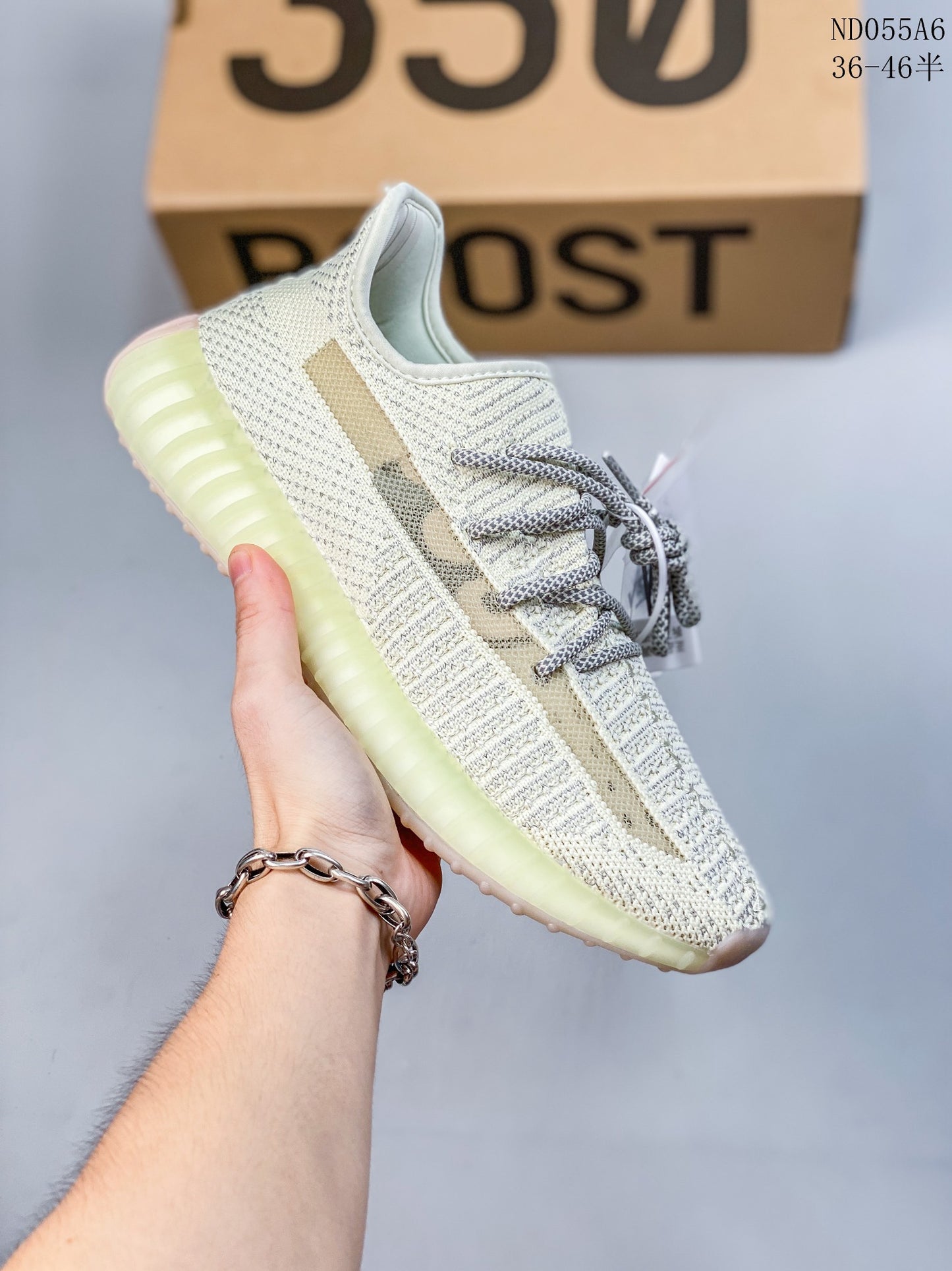 4YA74Z  Yeezy Fashion Sneakers (No Box, August-October Big Sale)