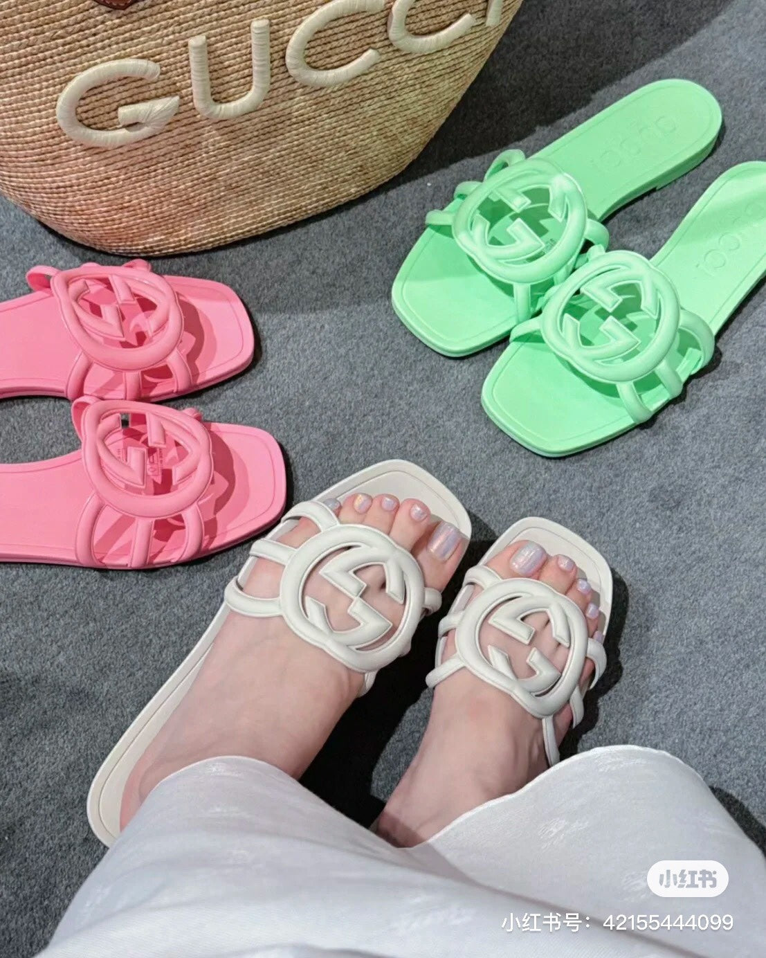 14B172Z  fashion Slippers