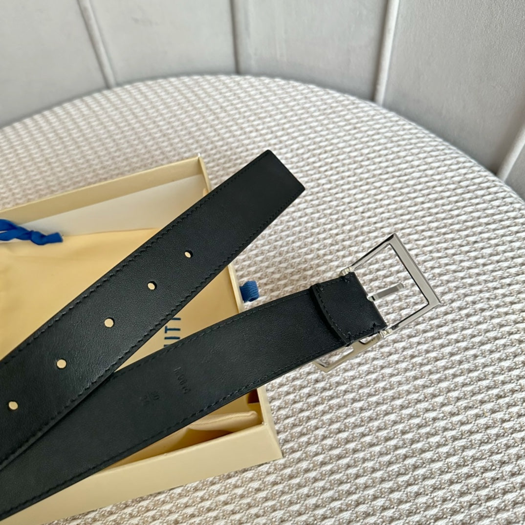 14E58P   (High quality leather belt With full package)