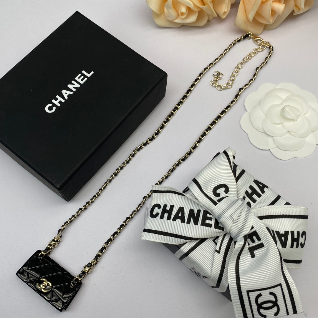 14C527X  Fashionable and high quality Necklaces