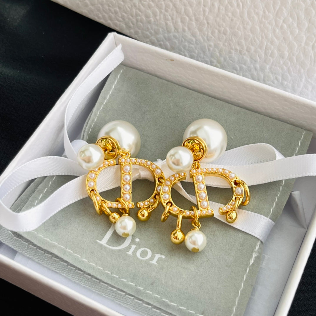 14D220E  Fashion high -quality  Earrings