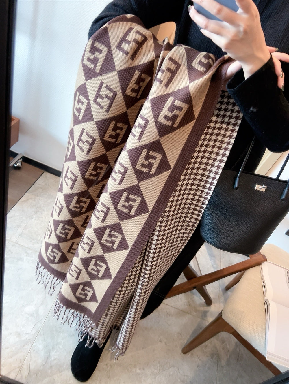 14F363W　Fashion scarves