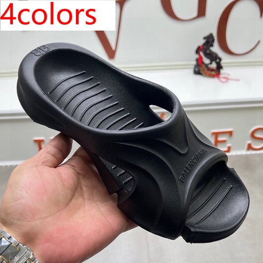 54J40Z   High quality leather slippers