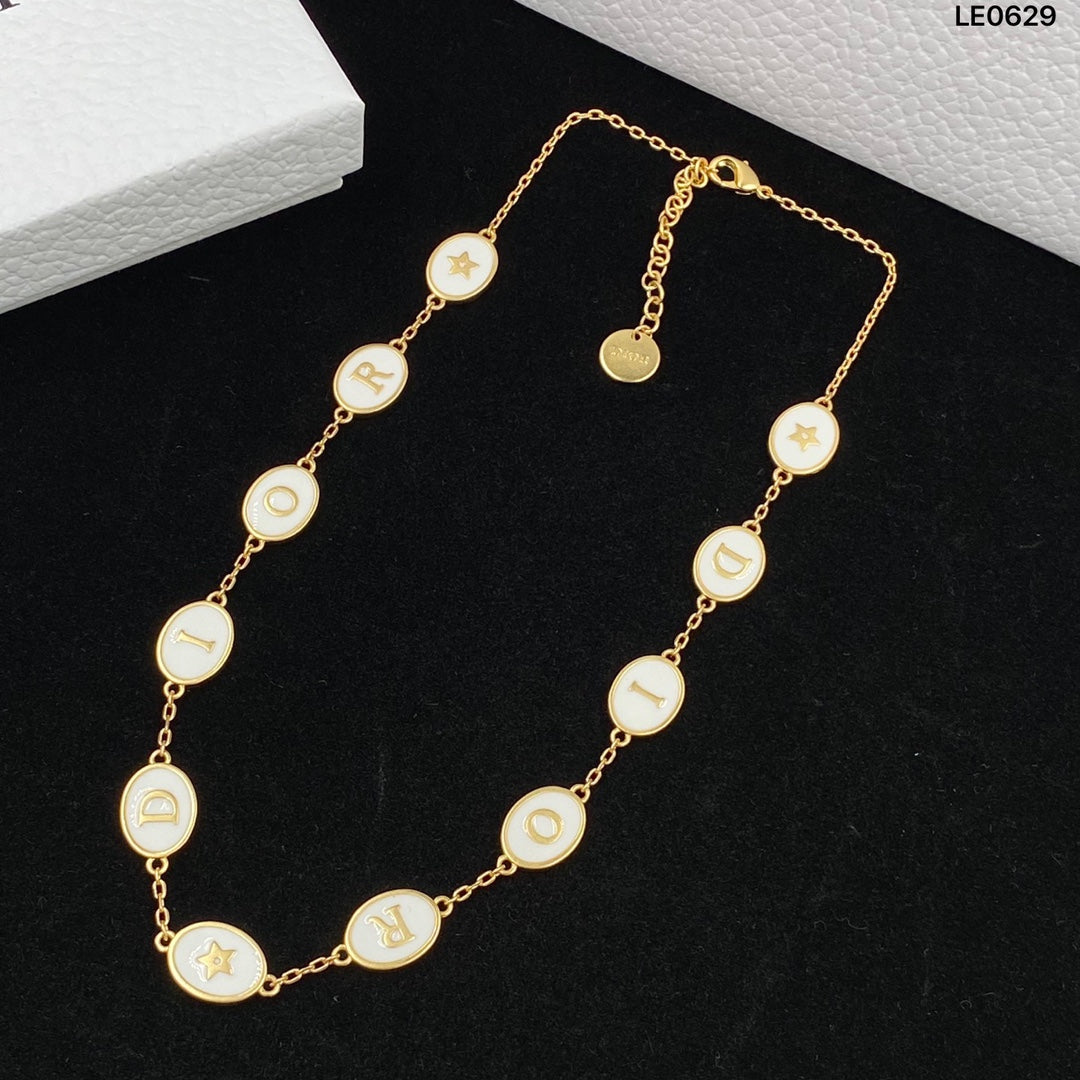 1YD183X  Fashion high -quality Necklaces