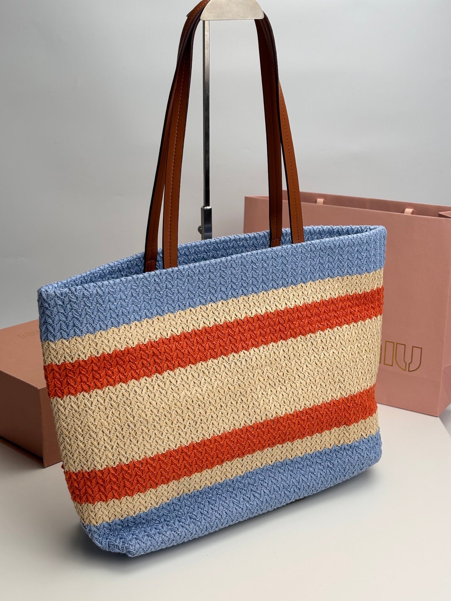 1XA78B (Fashion Woven Bag)