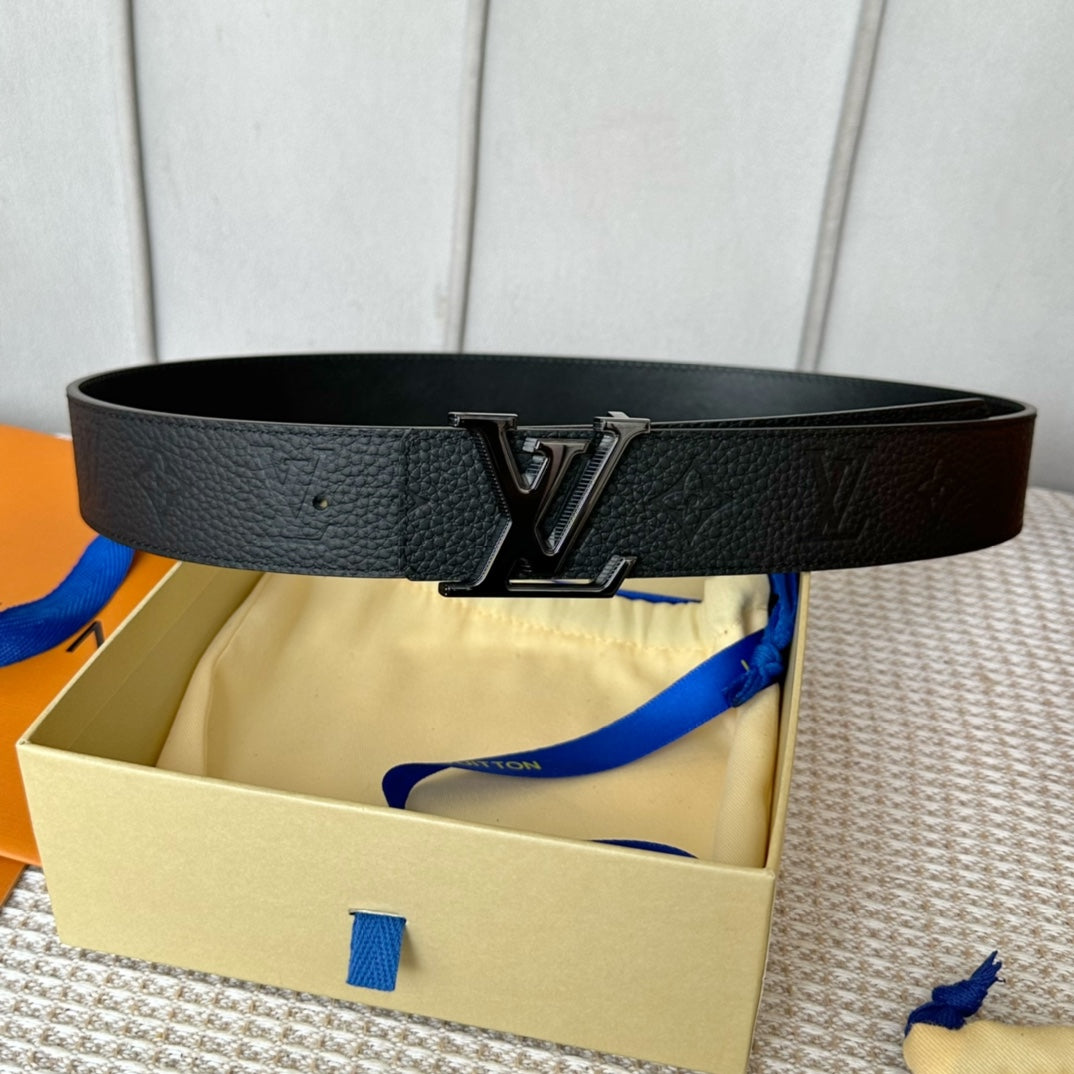 14E72P   (High quality leather belt With full package)