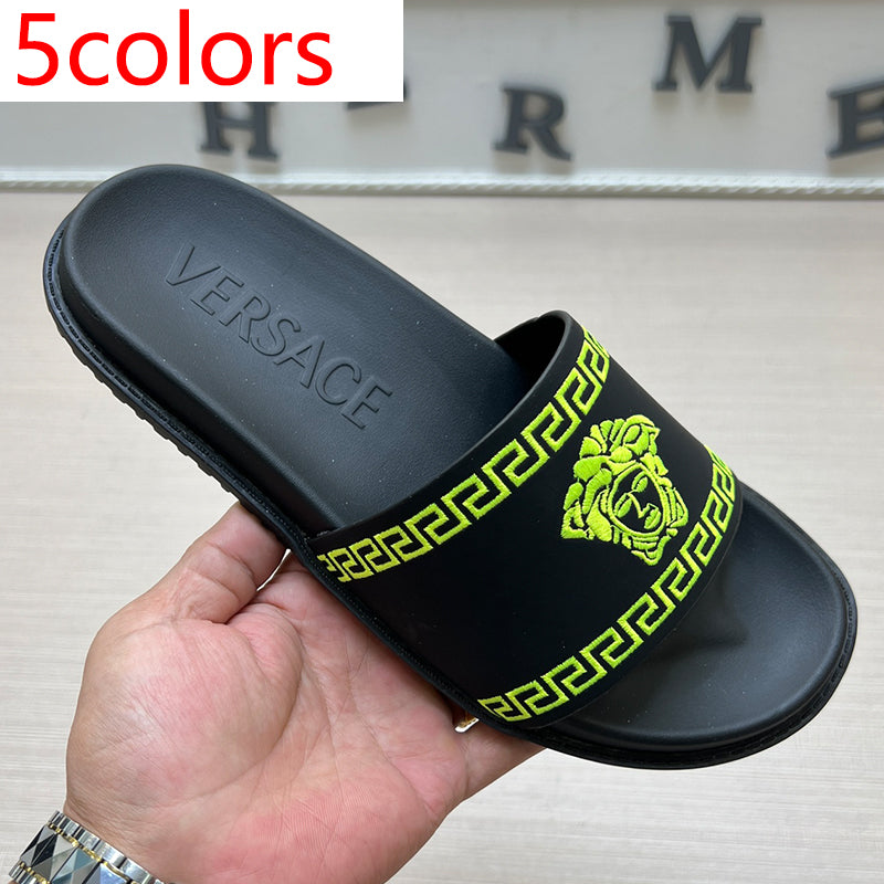 54V53Z   High quality leather slippers