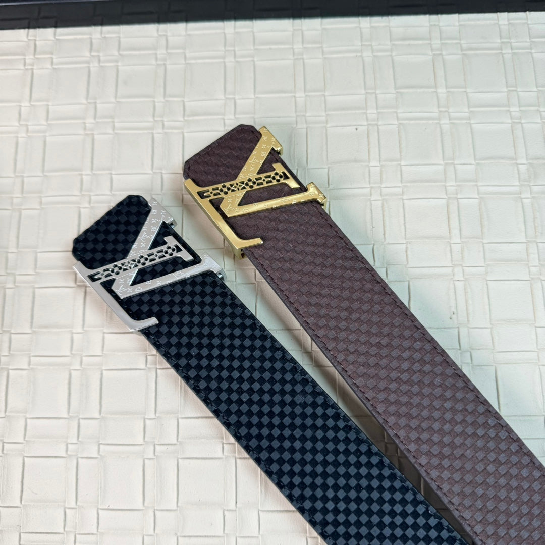 14E25P   (High quality leather belt With full package)