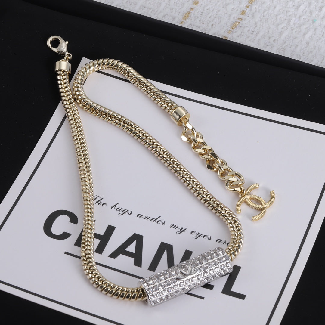 14C528X  Fashionable and high quality Necklaces