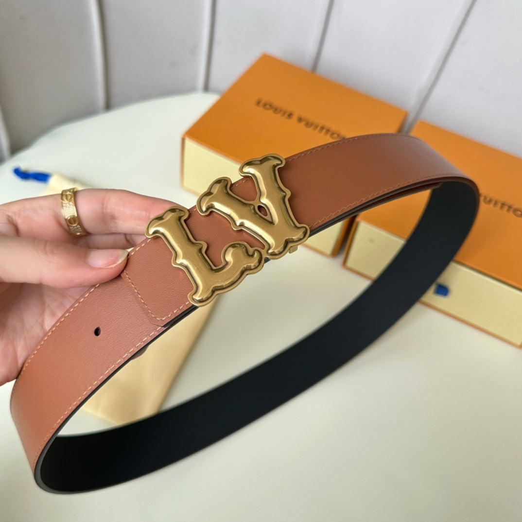 14E23P   (High quality leather belt With full package)