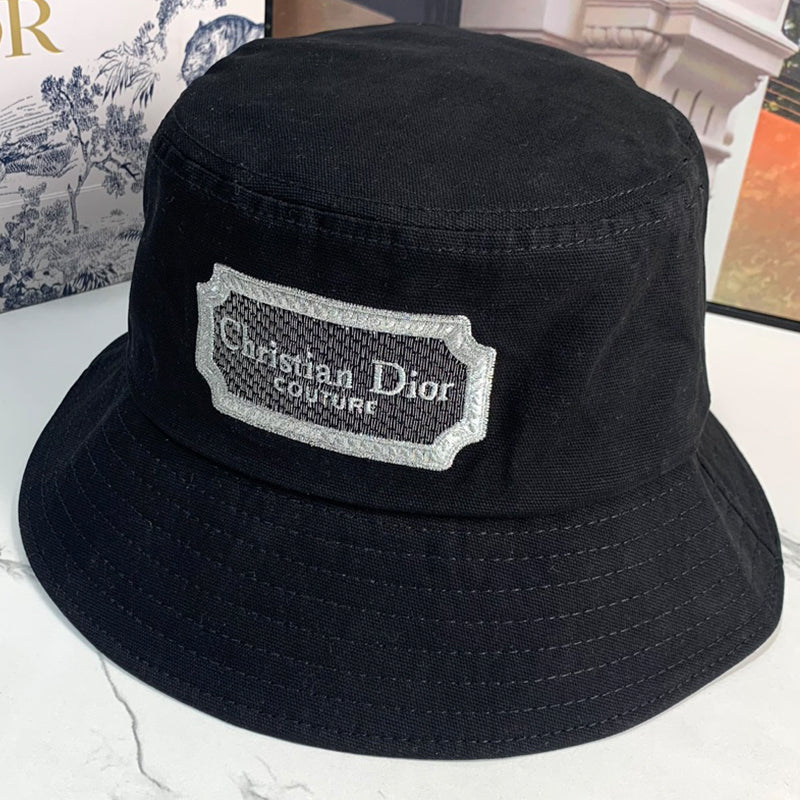 14D123M   Fashion hats