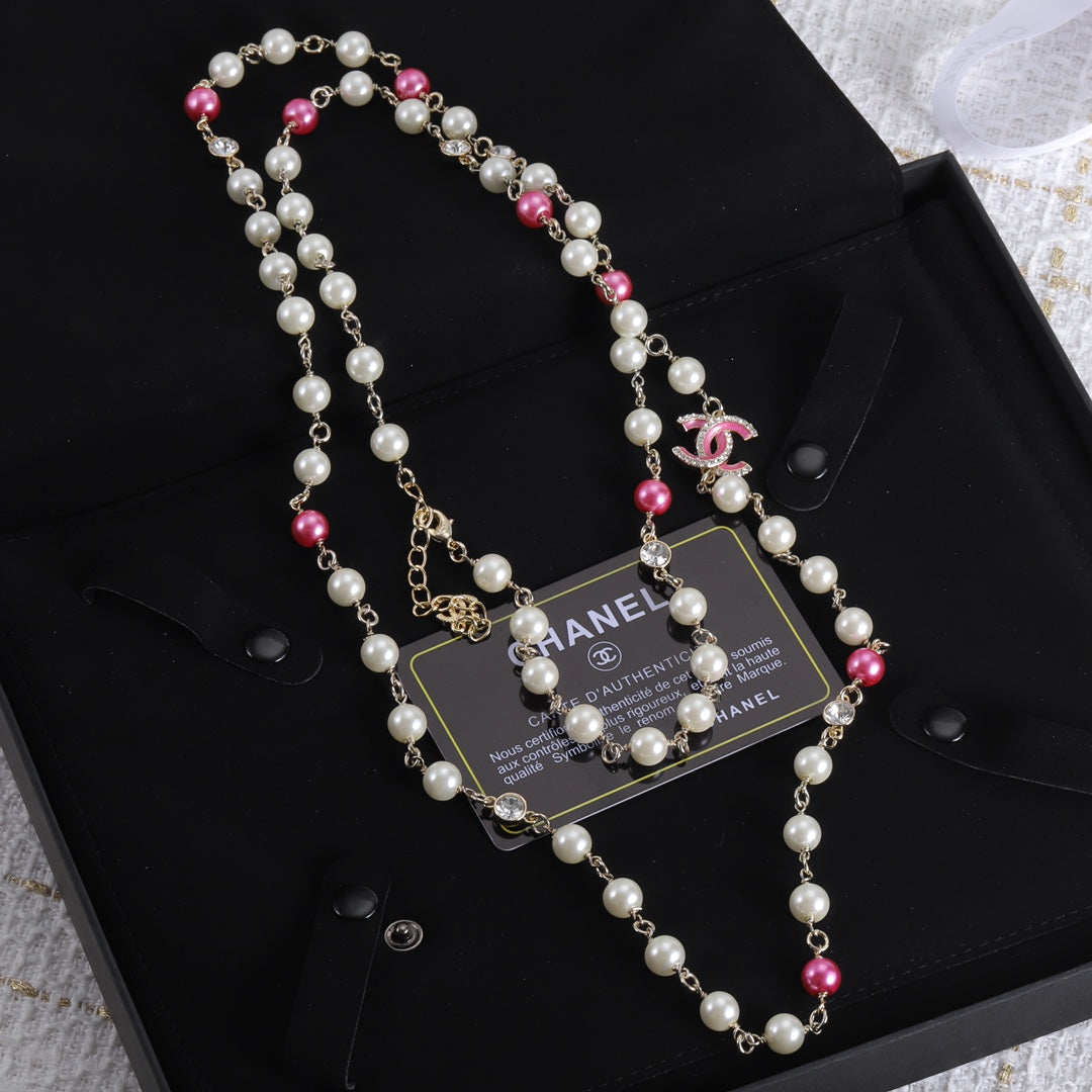 14C547X  Fashionable and high quality Necklaces