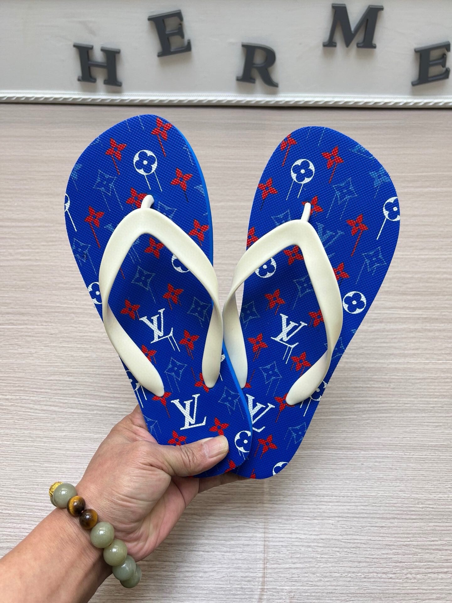 54E55Z   fashion  slippers