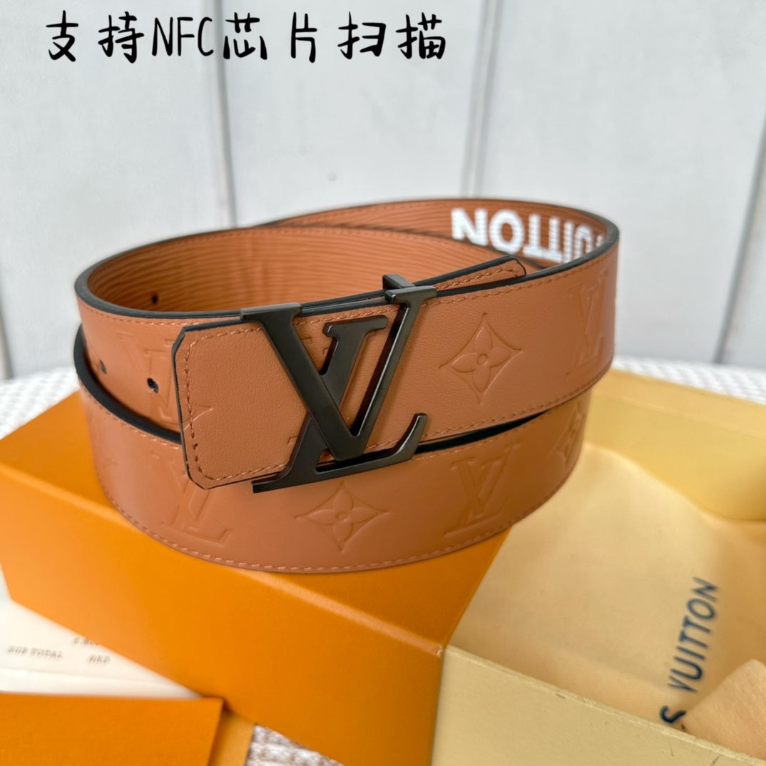 14E57P   (High quality leather belt With full package)