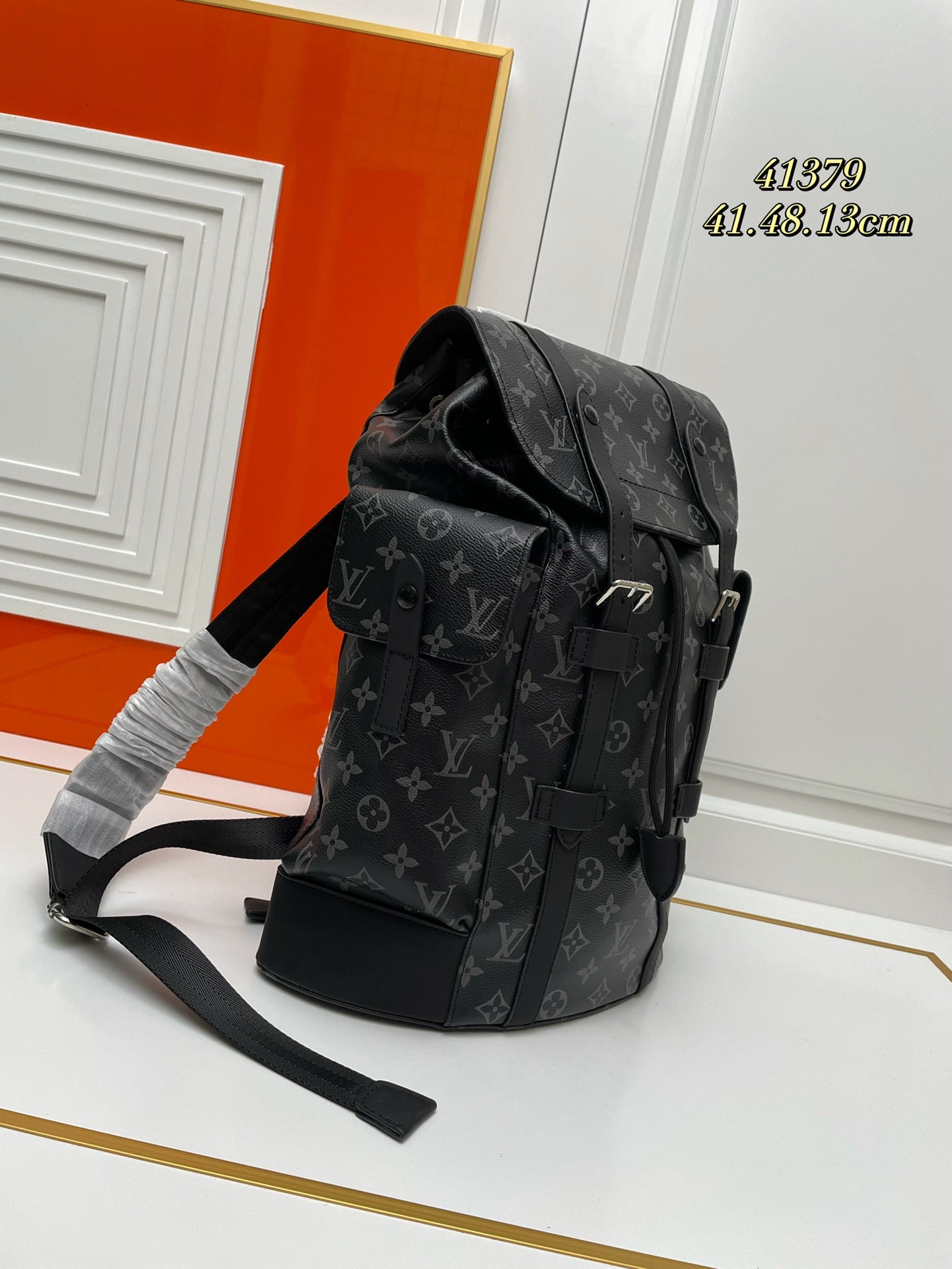 1WE68B (Fashionable leather Backpacks )