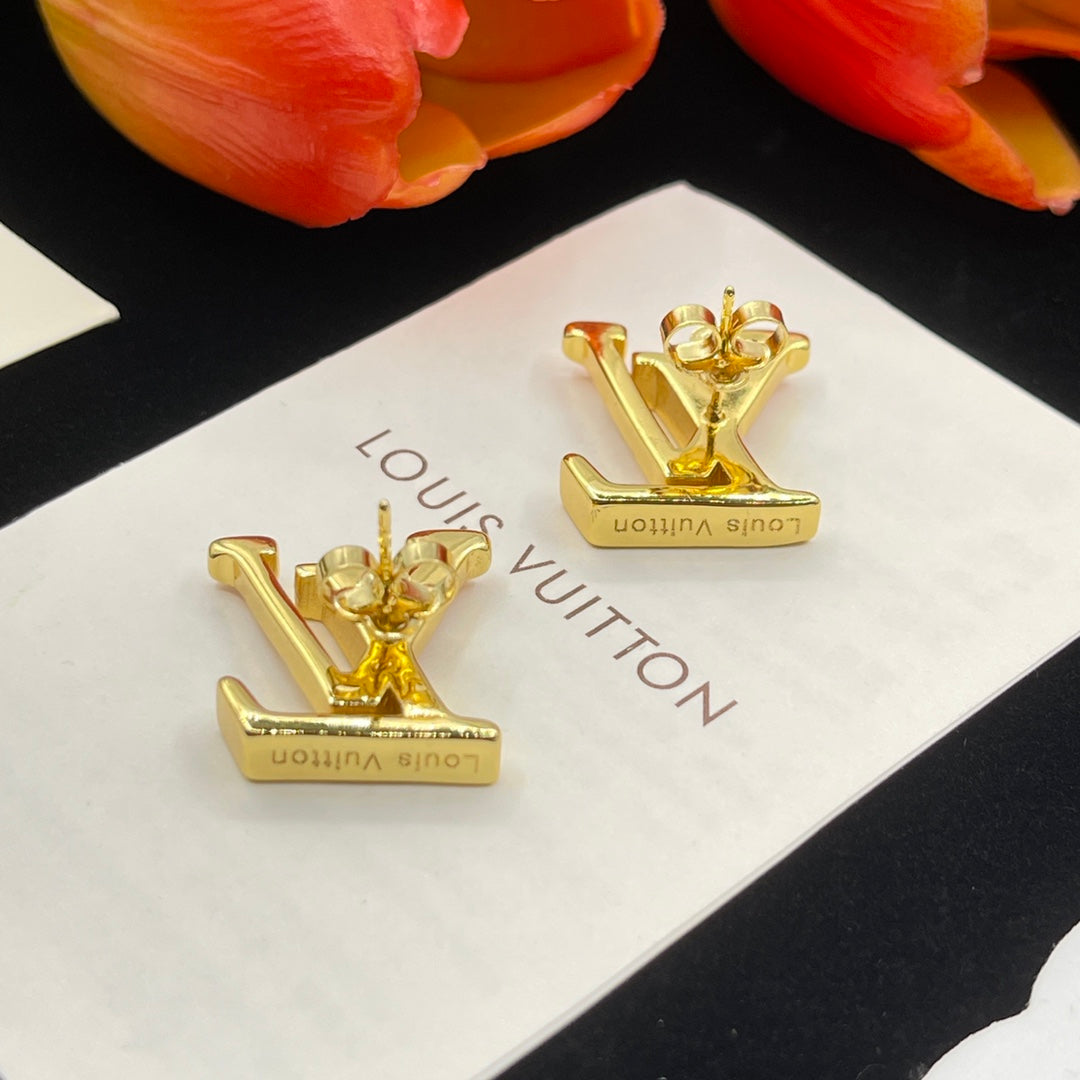 1NE241E Fashion high -quality Earrings