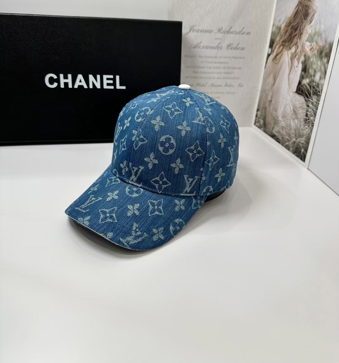 14E49M   Fashionable high quality Hats