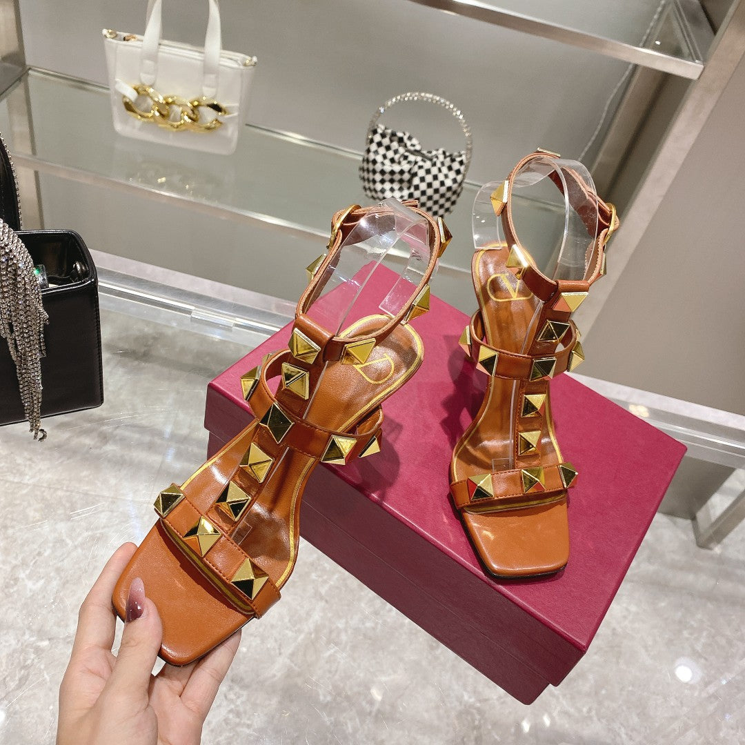 1:1 High quality leather sandals 2YVL30Z