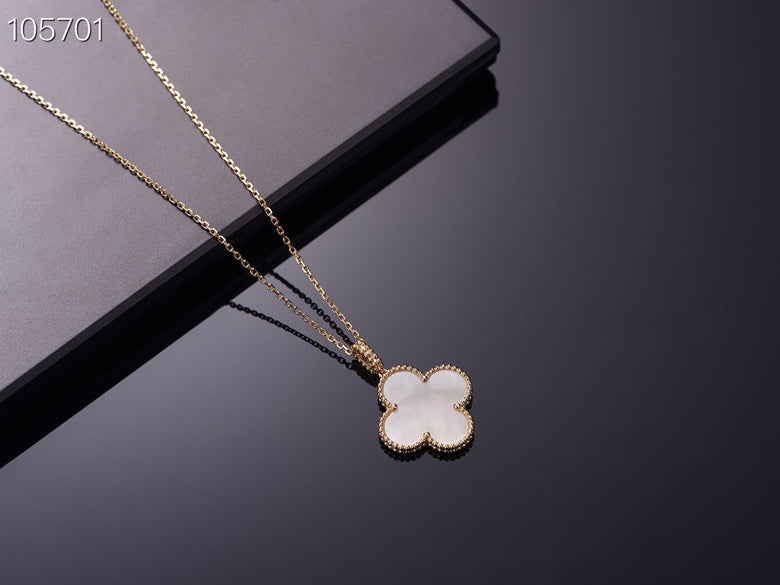 5XVA183X  (1:1 High quality Big flower necklace)