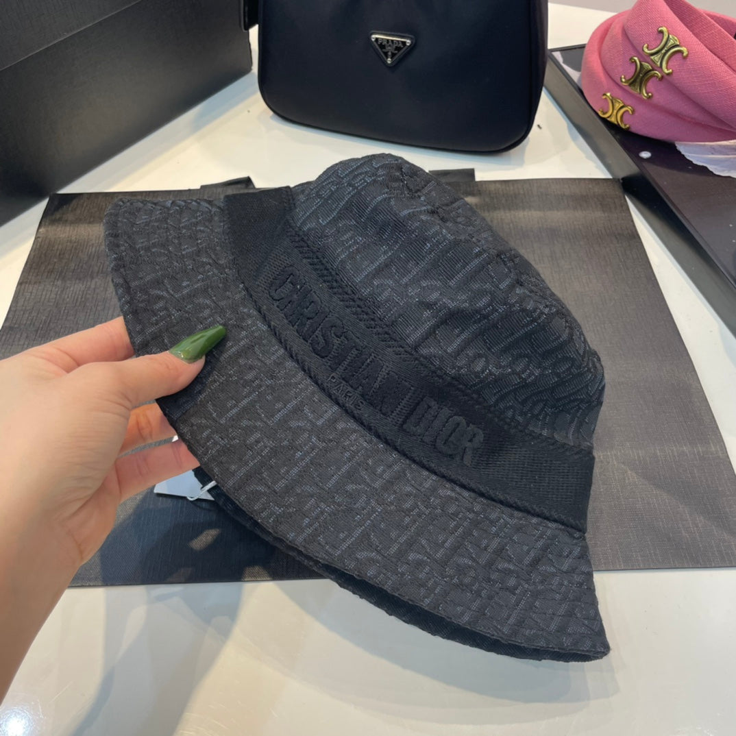 14D270M  Fashion hats