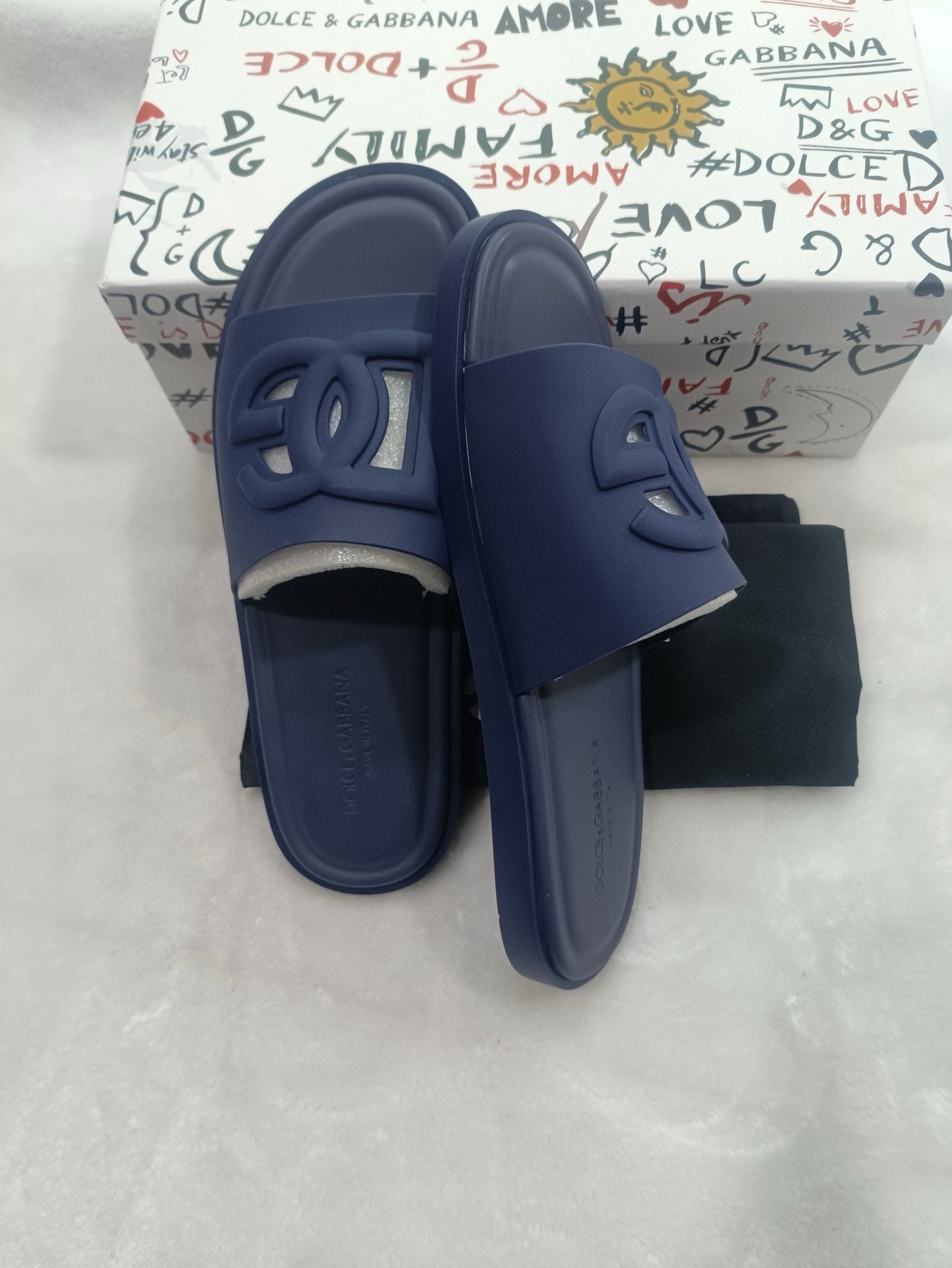 54A82Z  fashion  slippers