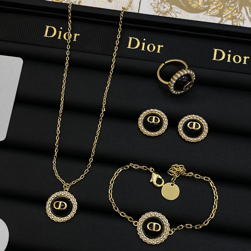 14D206X  Fashion high -quality Rings Earring Bracelets Necklaces