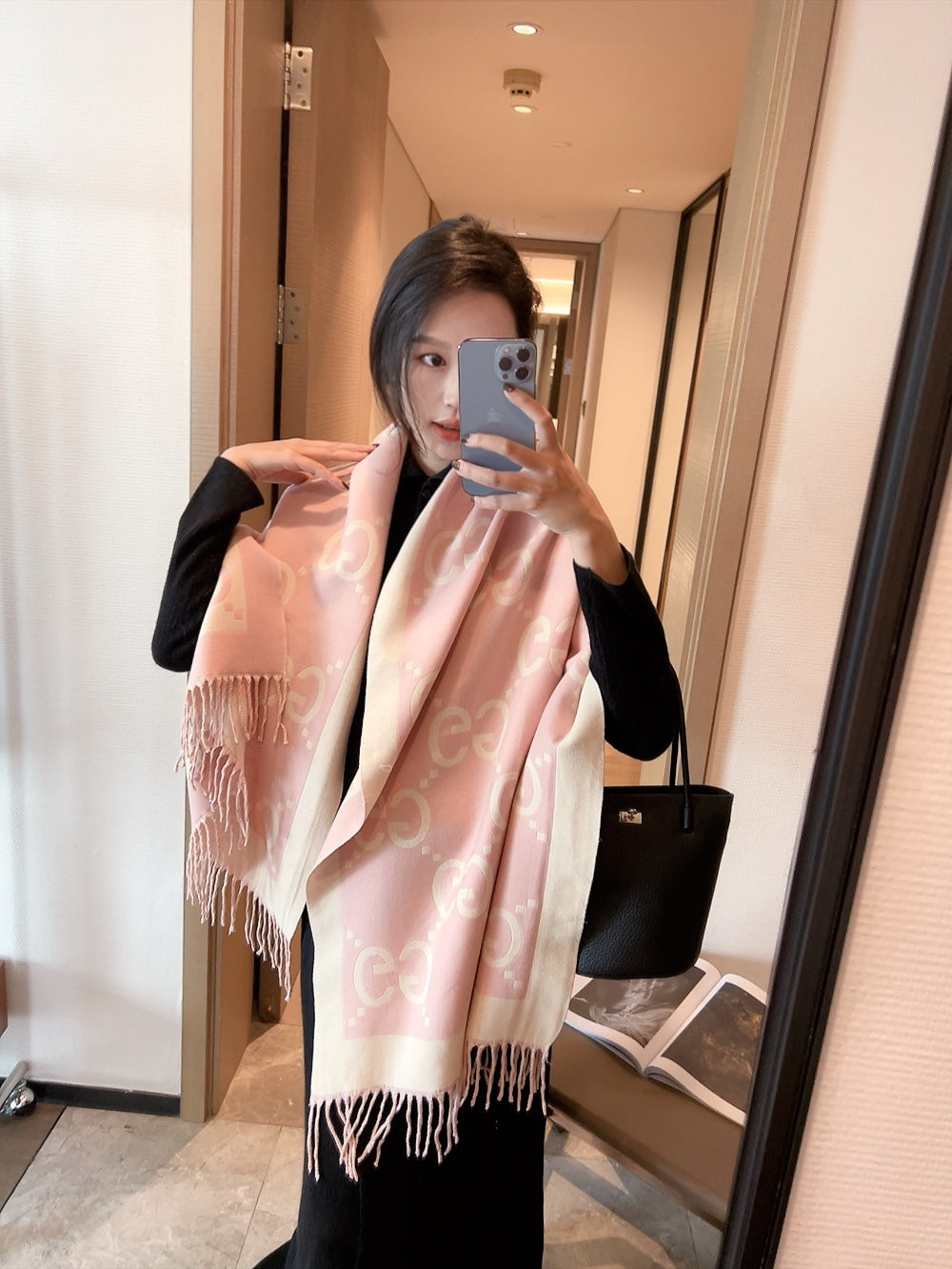 14B365W　Fashion scarves