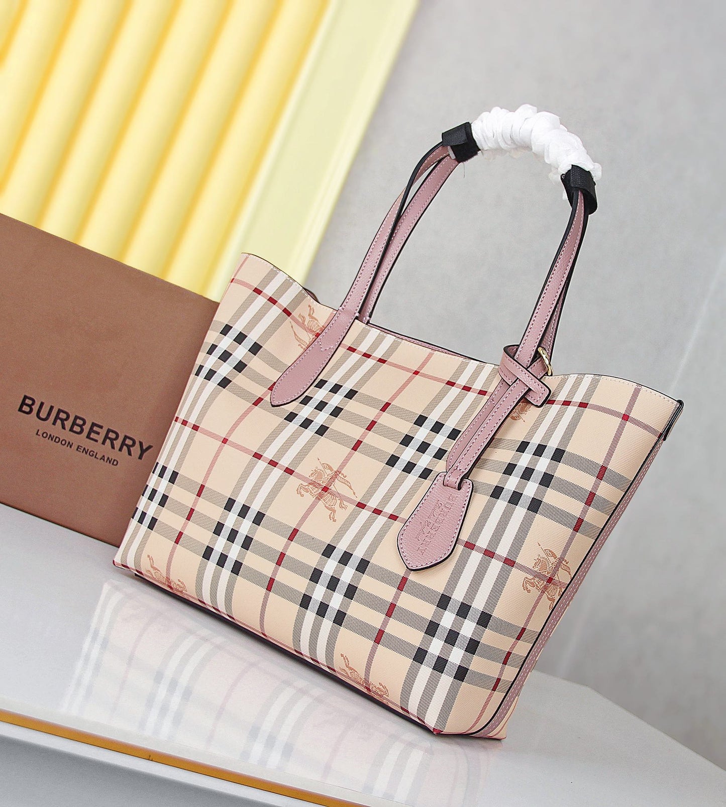 2XR267B hight quality leather Bags