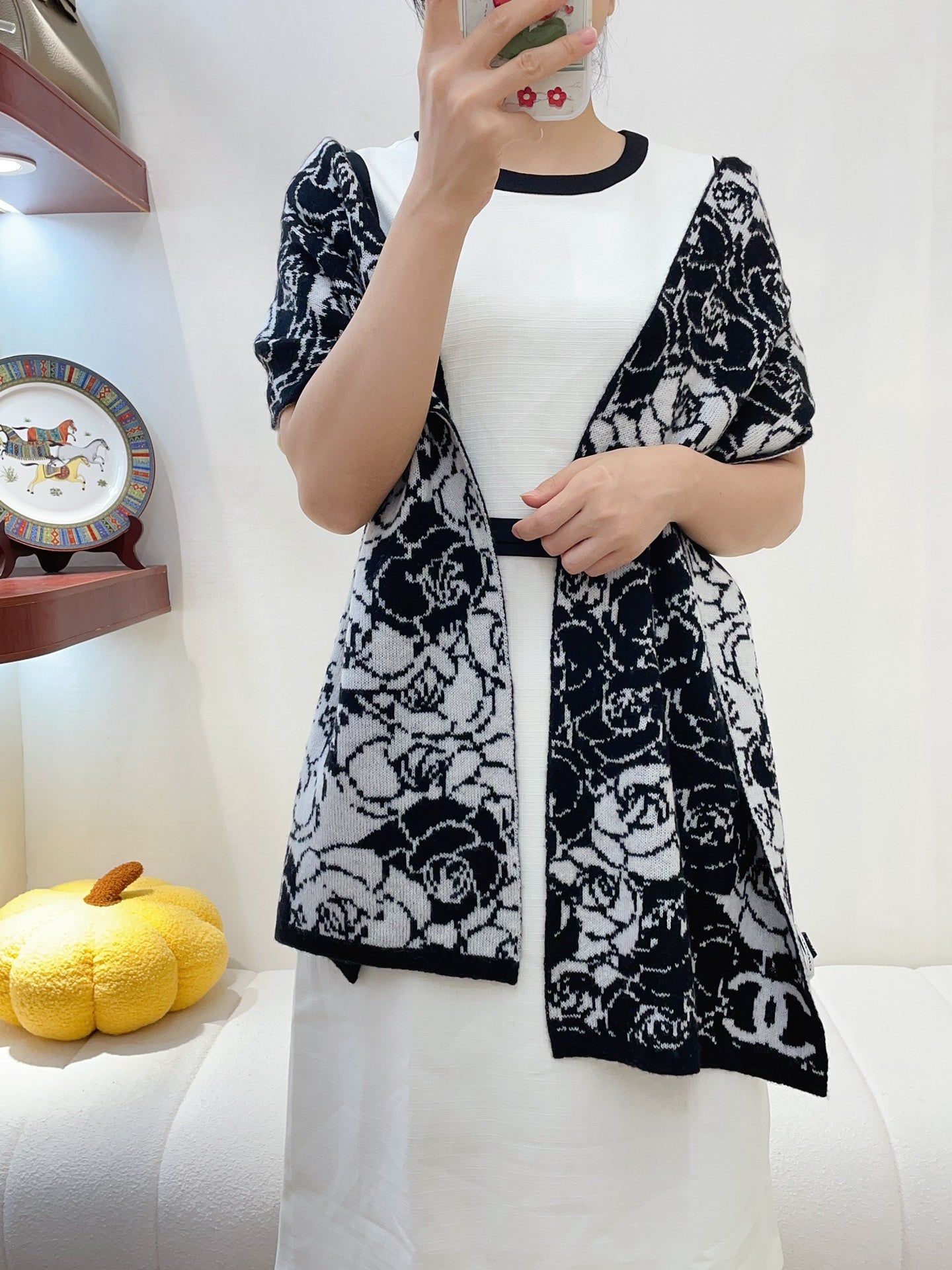 14C280W　Fashion scarves