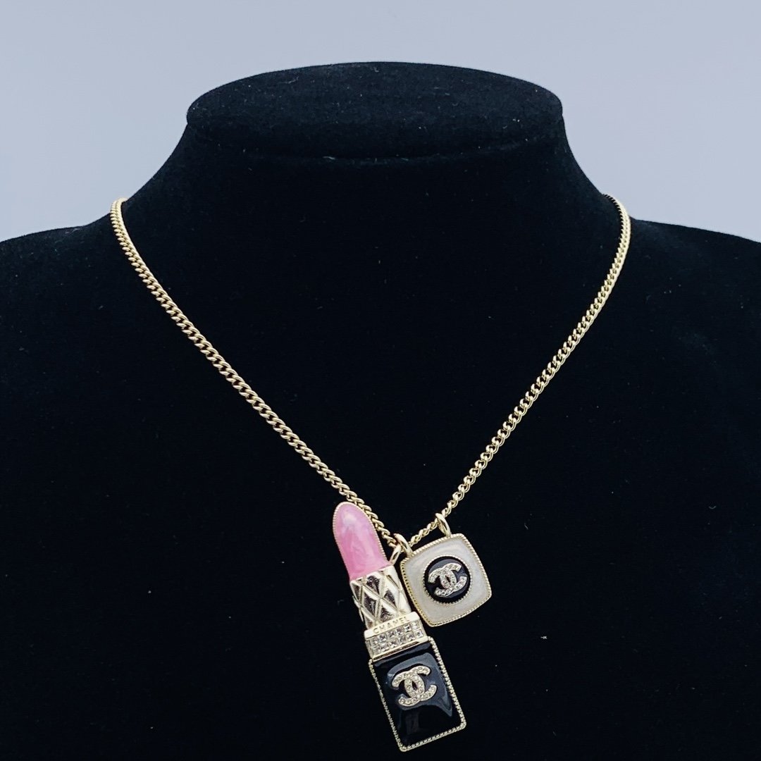 8XC11X Fashion high -quality Necklaces