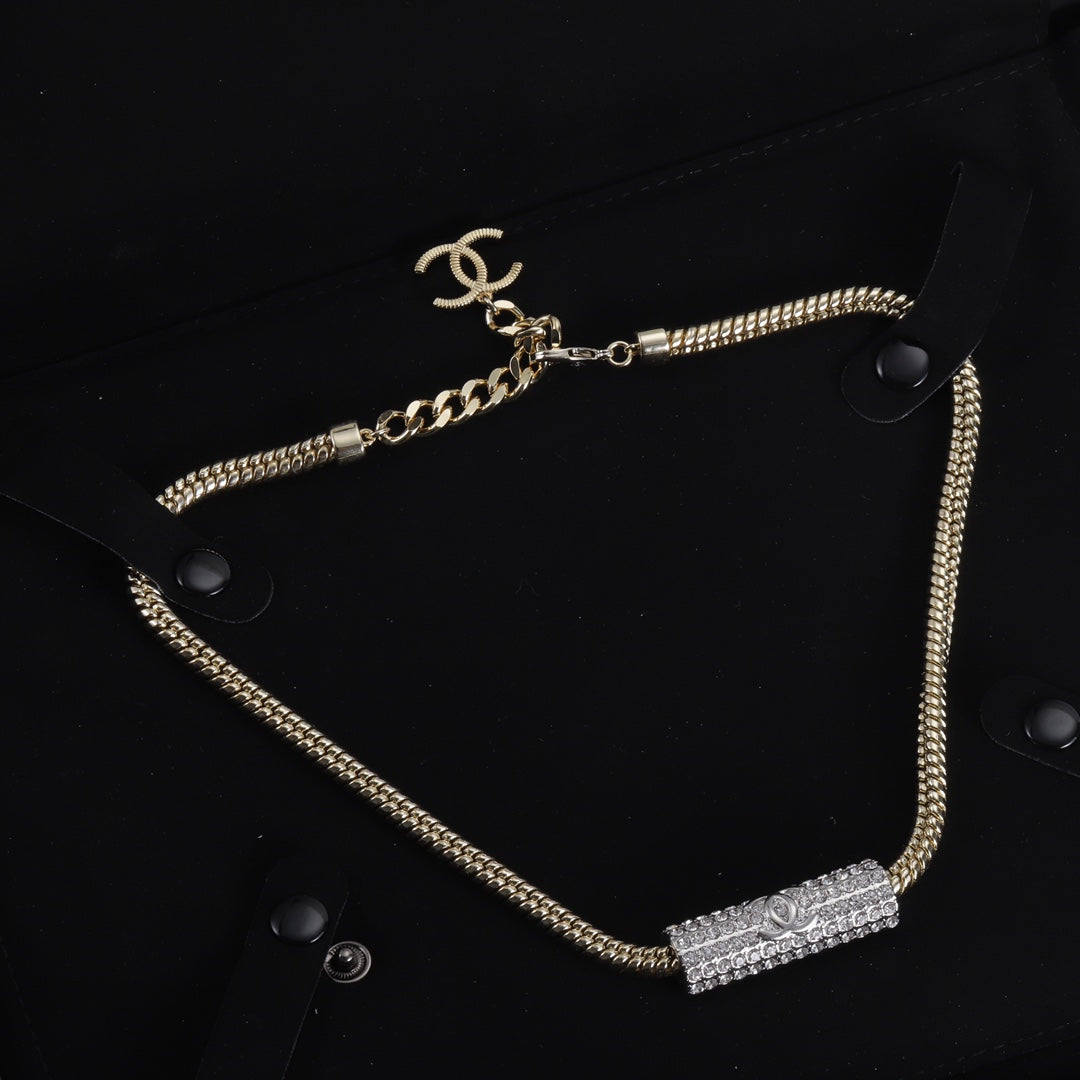 14C528X  Fashionable and high quality Necklaces