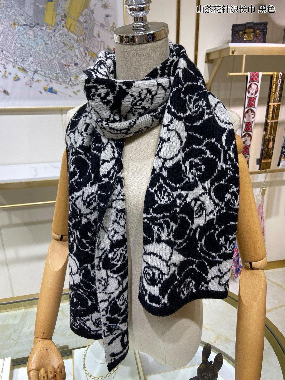 14C504W　 Fashion scarves