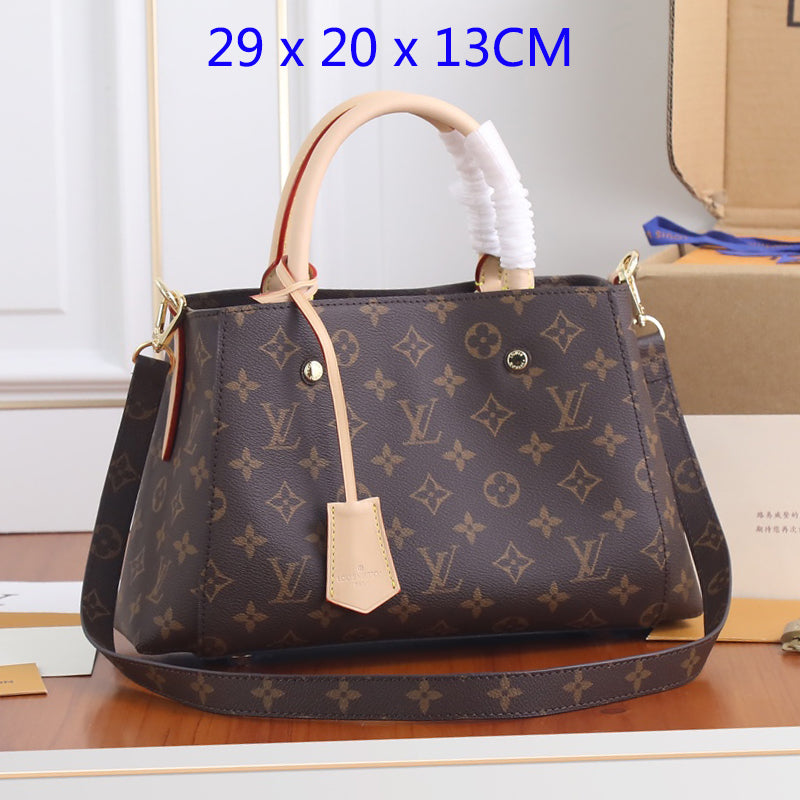 2XE317B hight quality leather Bags