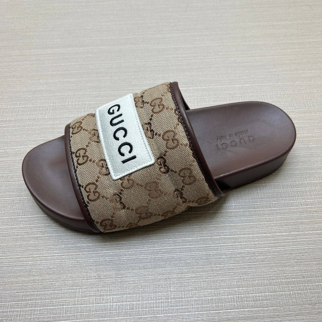 54B49Z    fashion  slippers