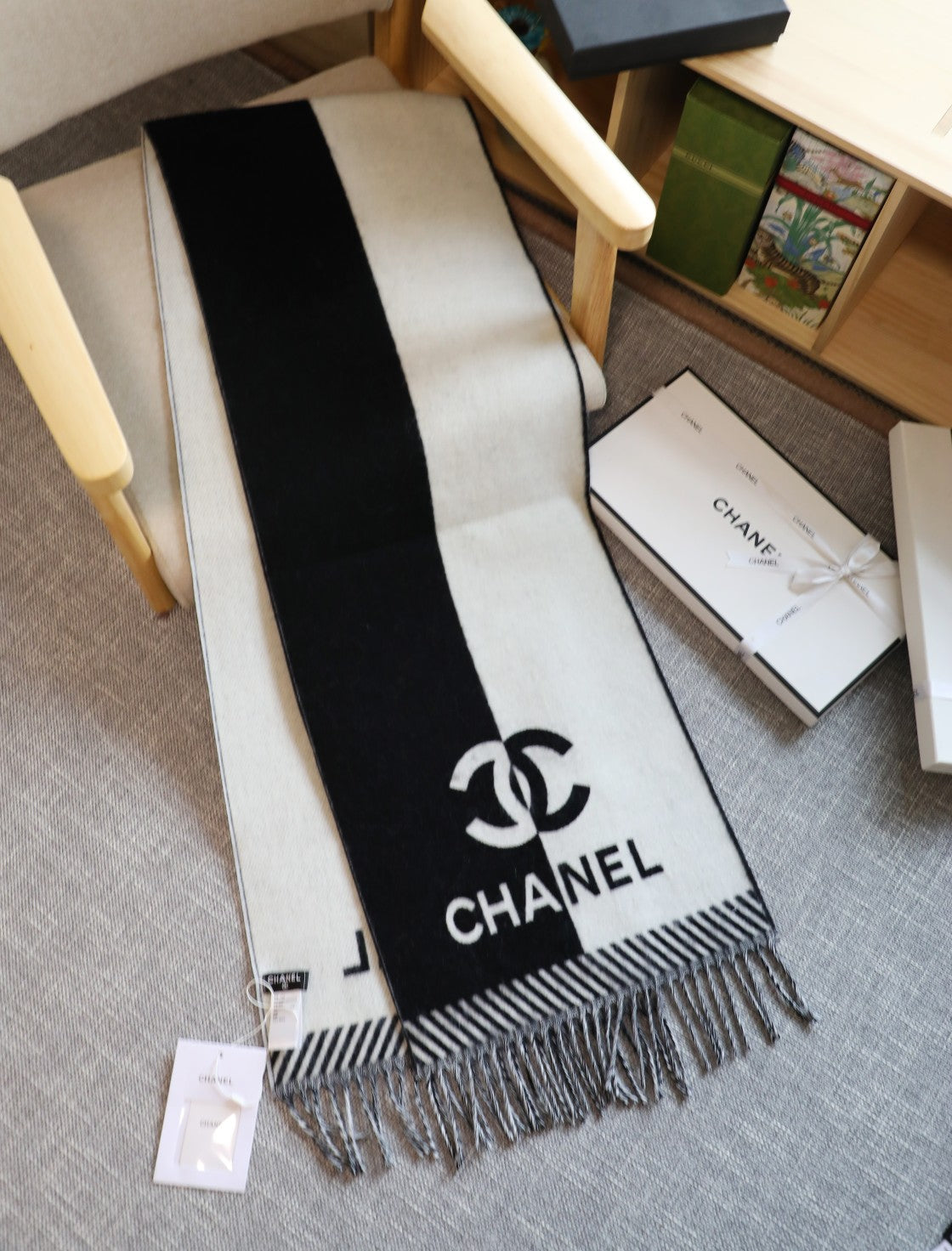 14C415W　 Fashion scarves