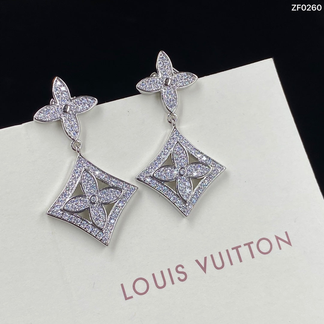 1YE249X  Fashion high -quality Earrings Necklaces