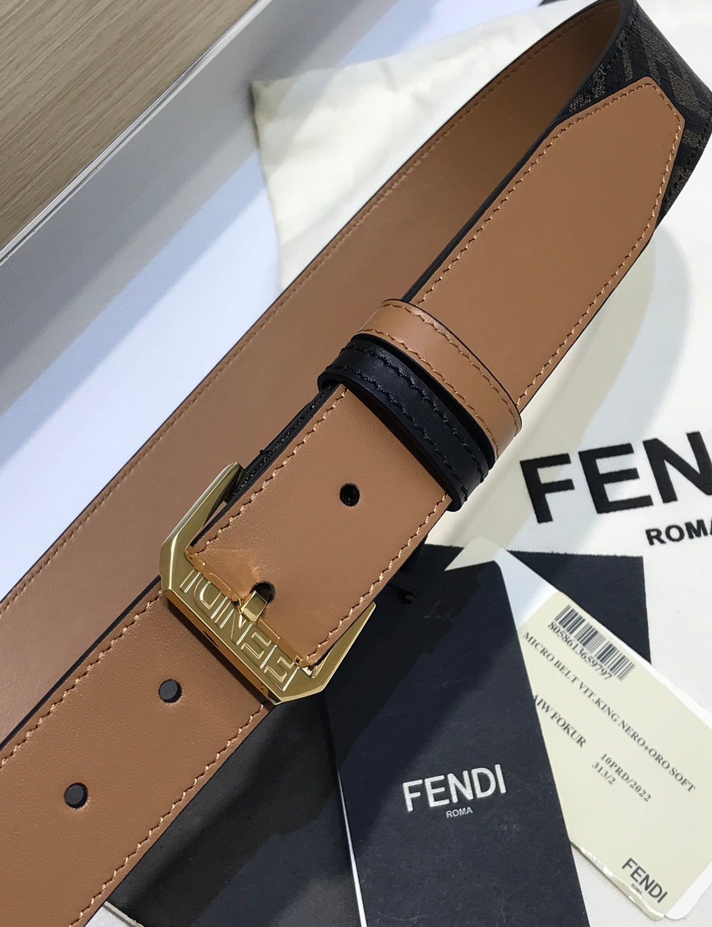 14F78P   (High quality leather belt With full package)