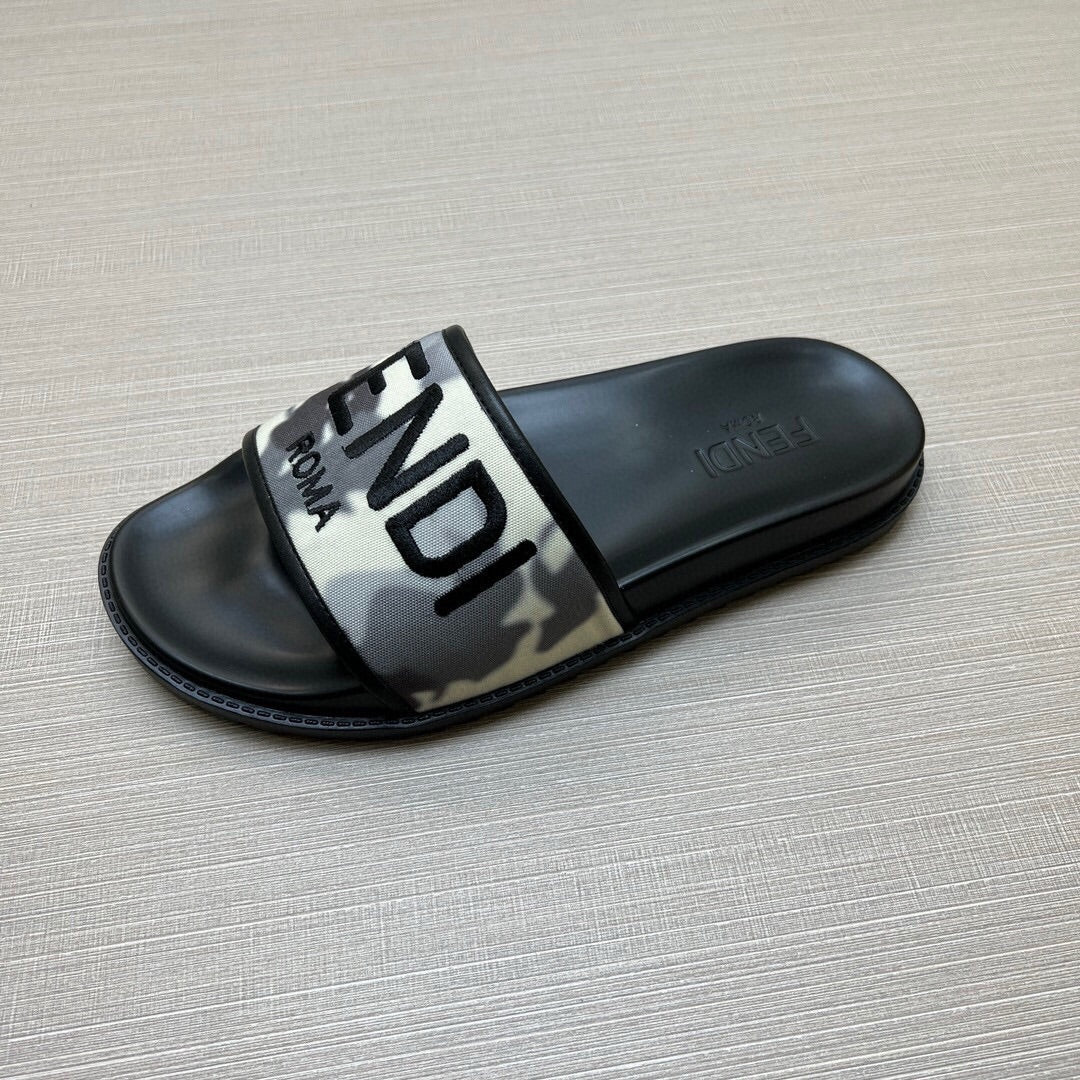 54F24Z  fashion slippers