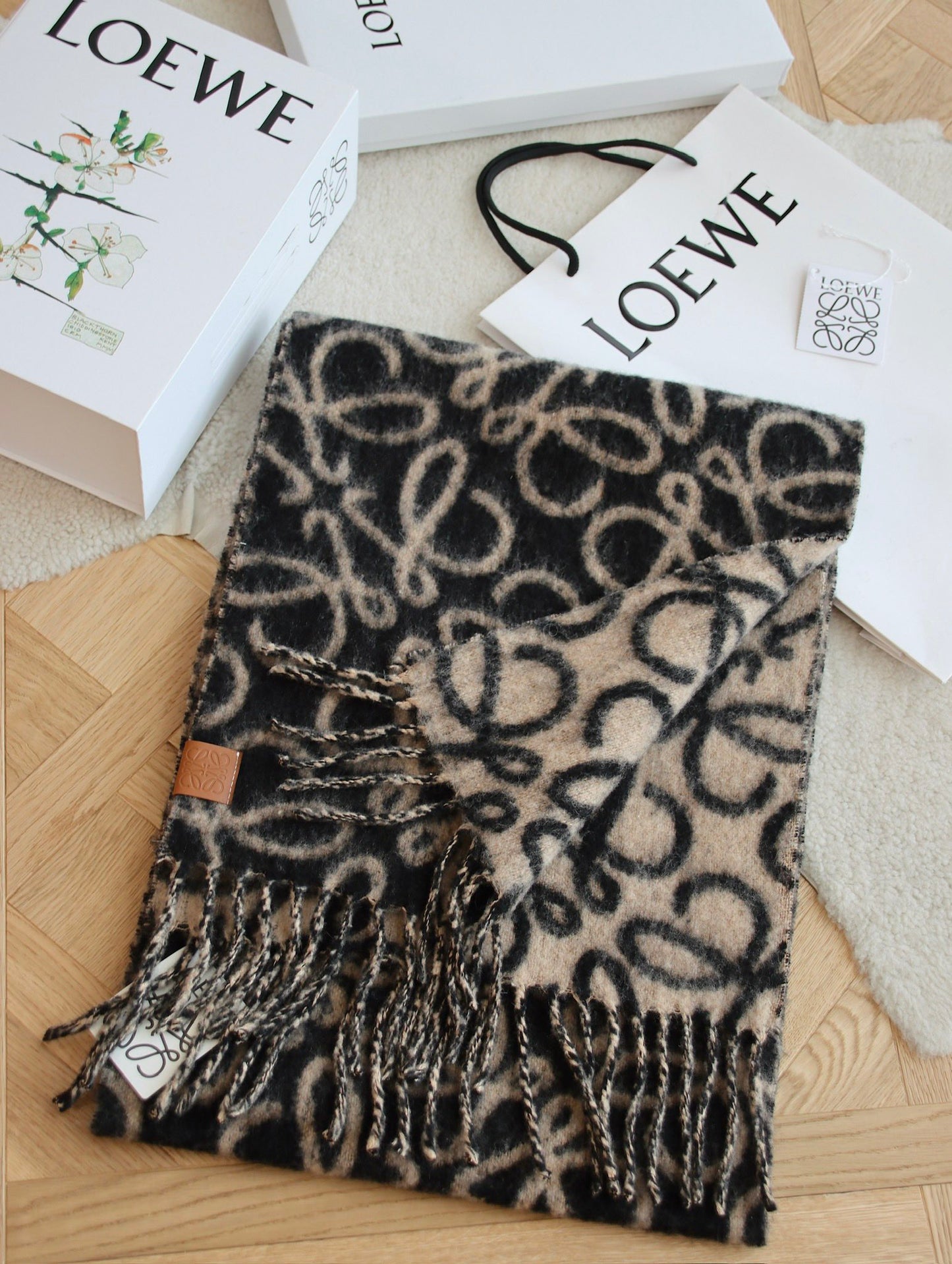 14A495W　 Fashion scarves