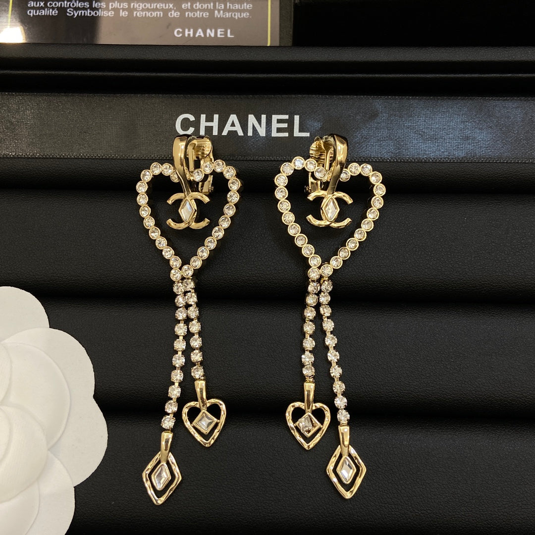 1NC211E Fashionable high -quality Earrings