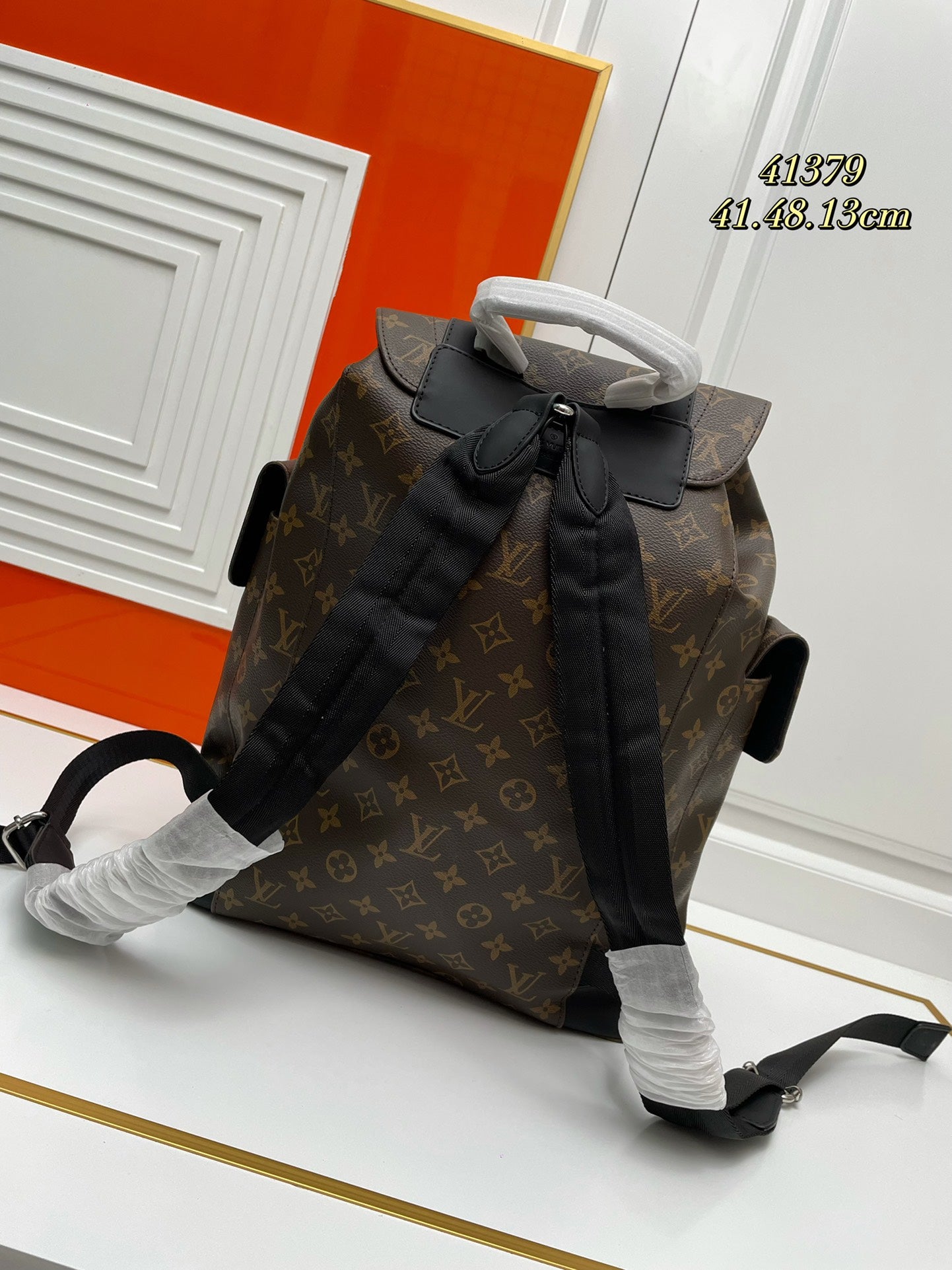 1WE68B (Fashionable leather Backpacks )