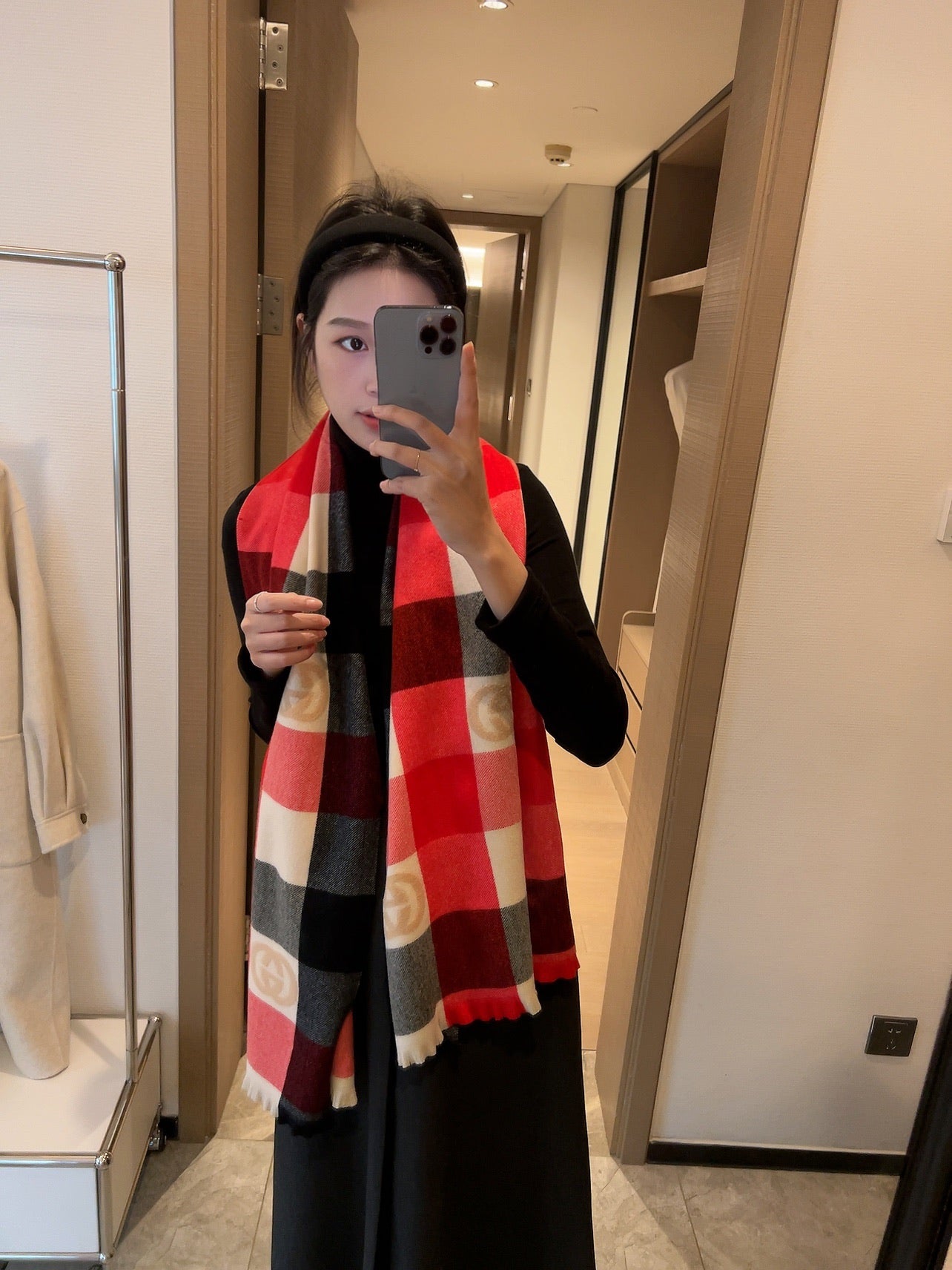 14B481W　 Fashion scarves