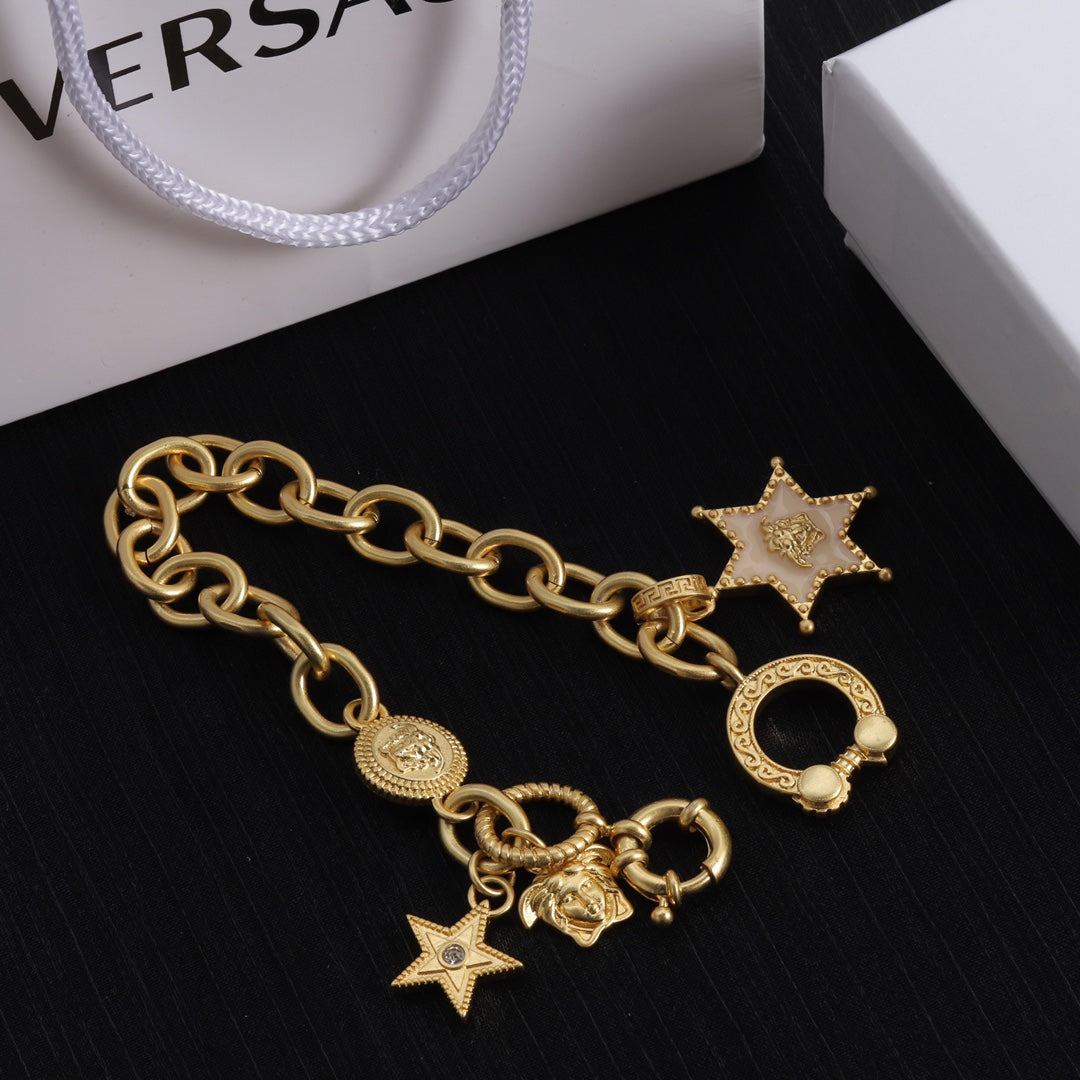 1YV362K  Fashion high -quality Bracelets