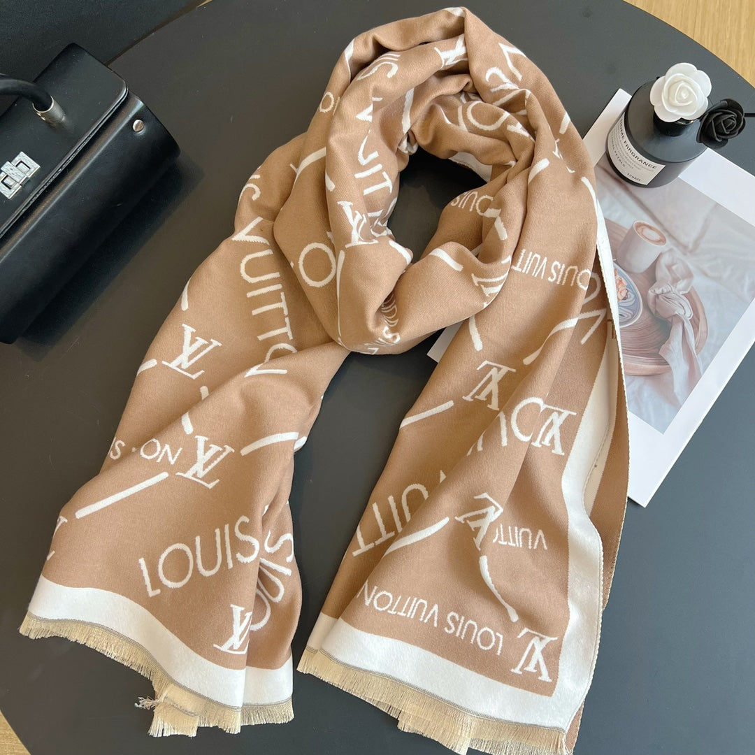 14E250W　 Fashion scarves