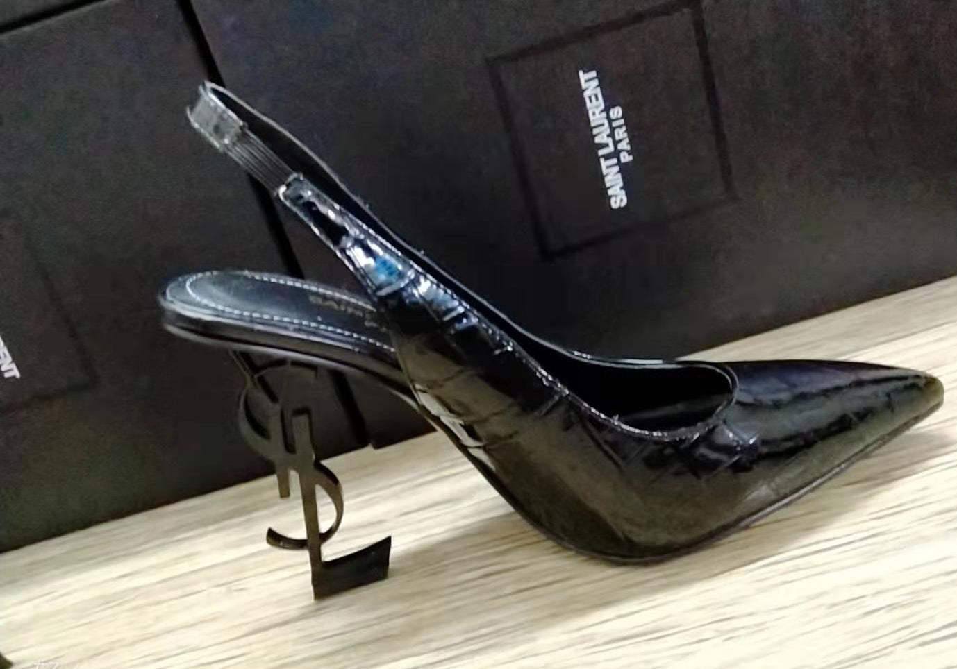 1: 1 High -quality leather high heels(10.5cm) 2XSL157Z