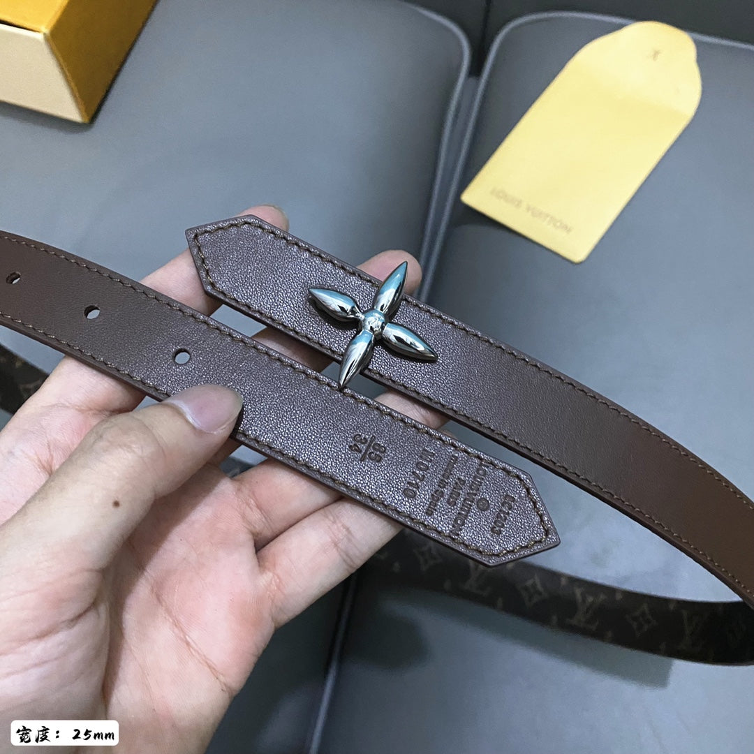 14E51P   (High quality leather belt With full package)