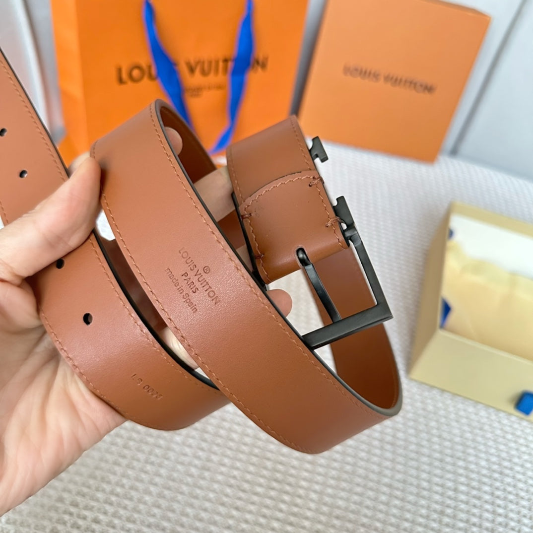 14E58P   (High quality leather belt With full package)