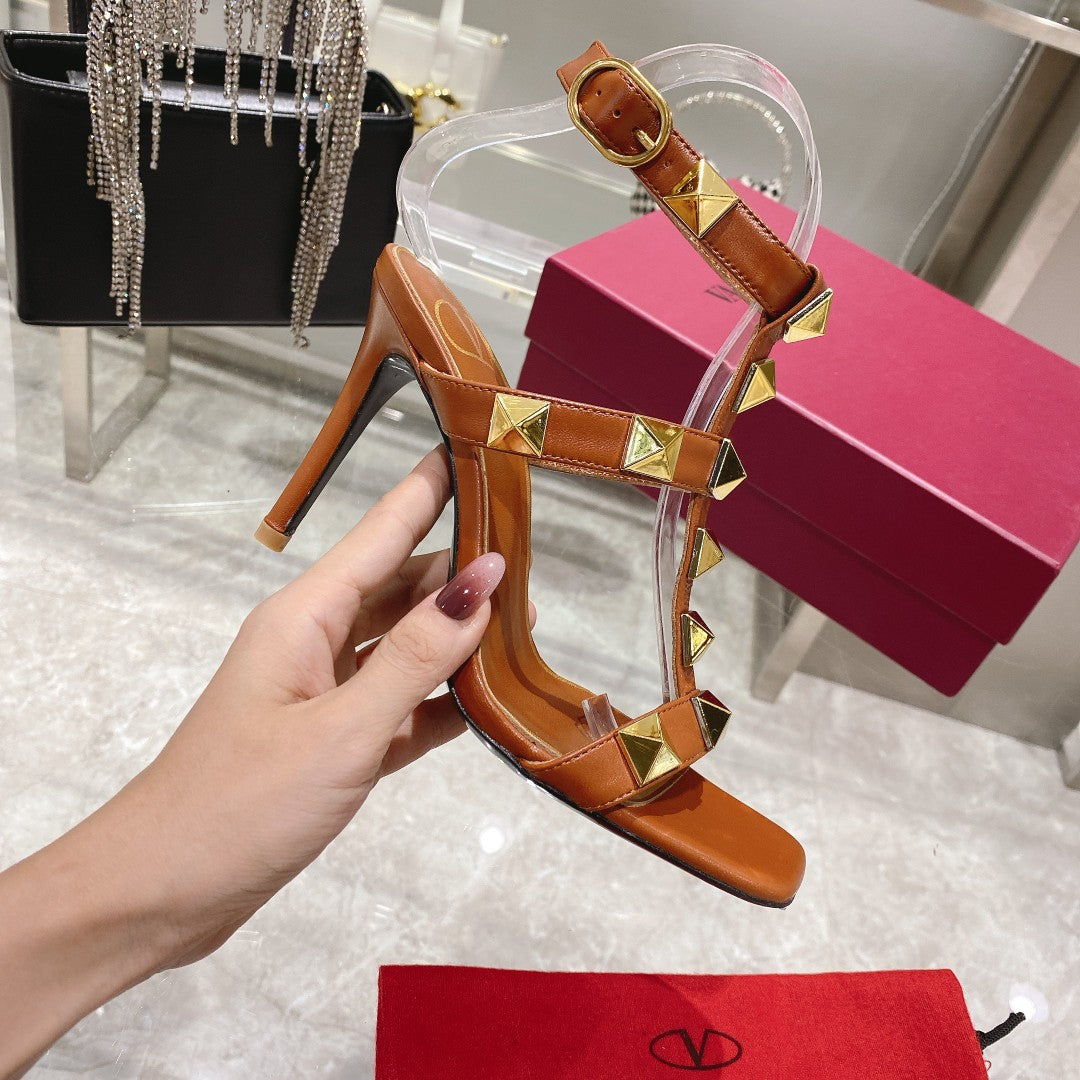 1:1 High quality leather sandals 2YVL30Z