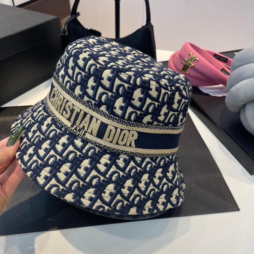 14D270M  Fashion hats